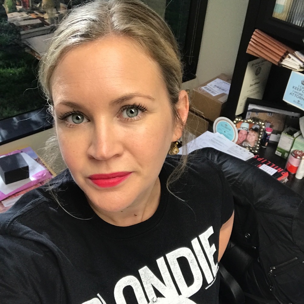 Meet your Posher, Amy